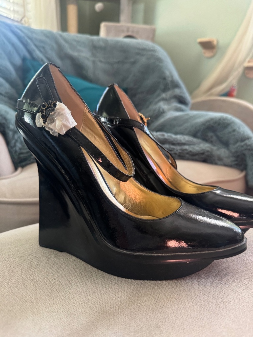 Hale Bob Mary High Platform Heel Black Size 9. New